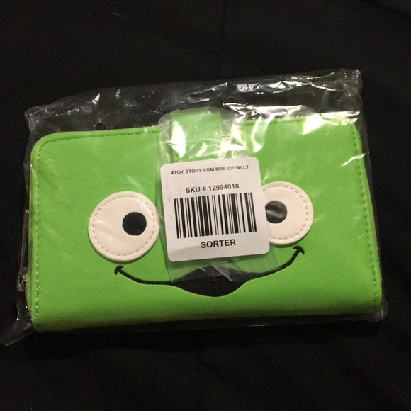 Loungefly alien bundle - Picture 8 of 10